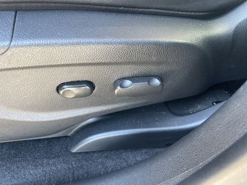 Used 2022 Buick Encore Preferred w/ Safety Package image 13