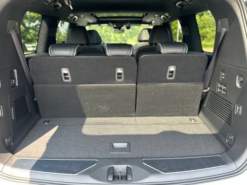 New 2027 INFINITI QX80 Autograph AWD/4WD image 28