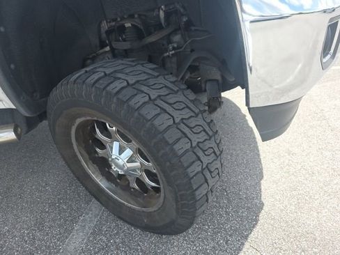 Used 2017 GMC Sierra 2500 Denali w/ Duramax Plus Package image 11