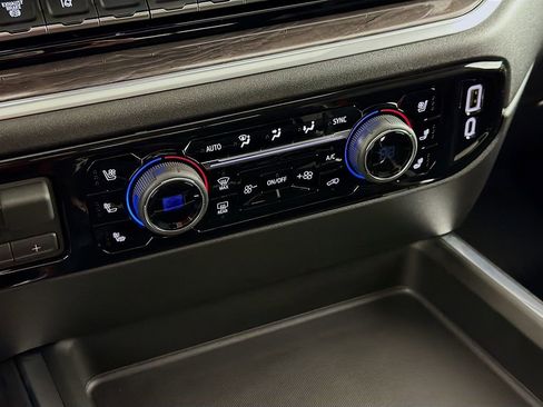 New 2026 Chevrolet Silverado 2500 LTZ image 18