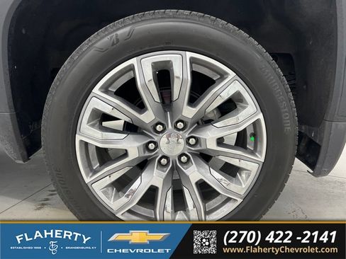 Used 2025 GMC Sierra 1500 Denali AWD/4WD image 19