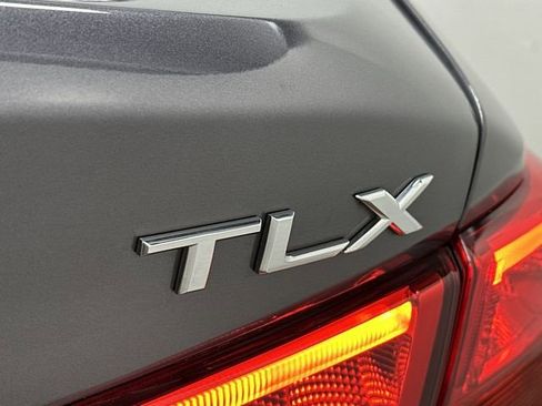 Used 2018 Acura TLX V6 image 27