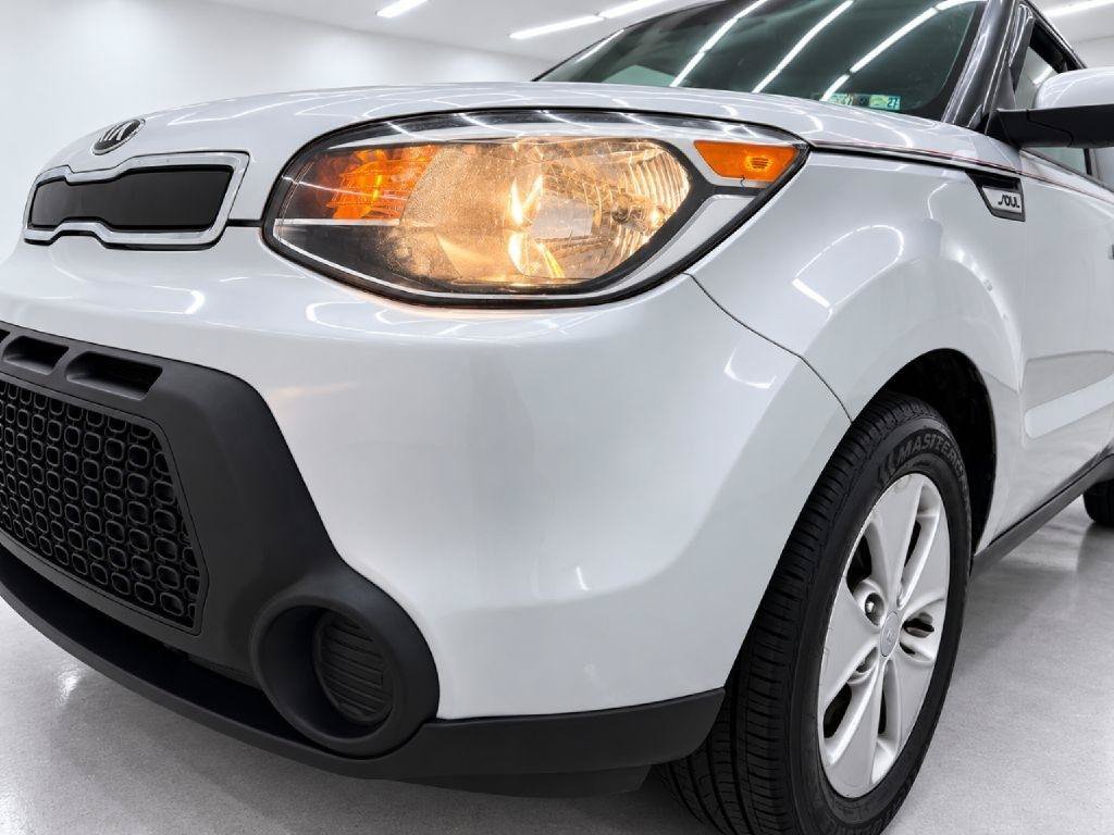Used 2016 Kia Soul FWD image 31