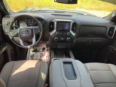 Used 2021 GMC Sierra 1500 SLT w/ SLT Premium Plus Package AWD/4WD image 9