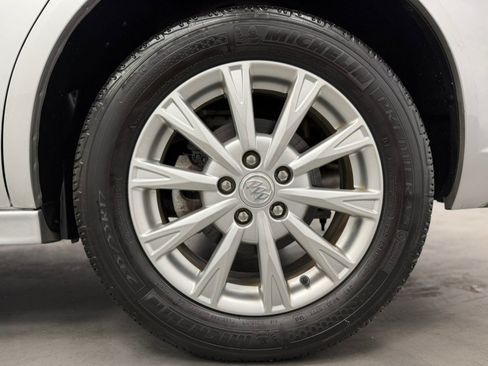 Used 2011 Buick Lucerne CXL w/ Driver Confidence Package FWD image 68