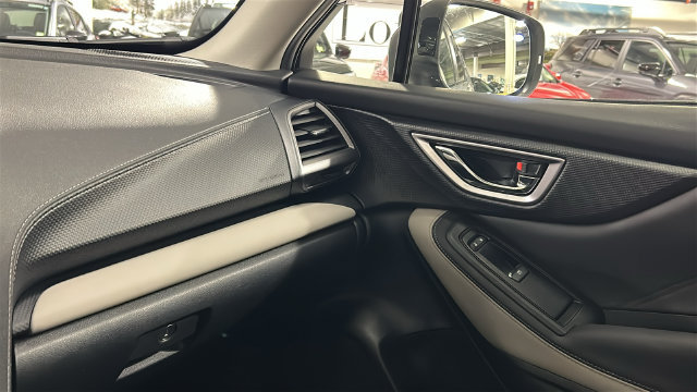 Certified 2023 Subaru Forester Limited AWD/4WD image 18