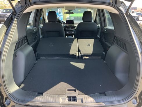 Used 2024 Ford Escape FWD image 12