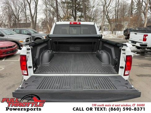 Used 2017 RAM 2500 SLT image 9