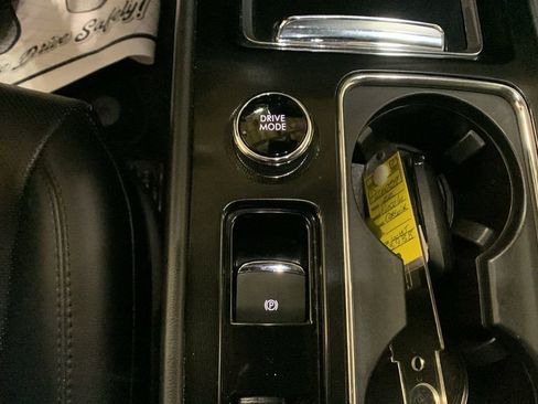 Used 2022 Lincoln Corsair AWD w/ Equipment Group 101A image 43