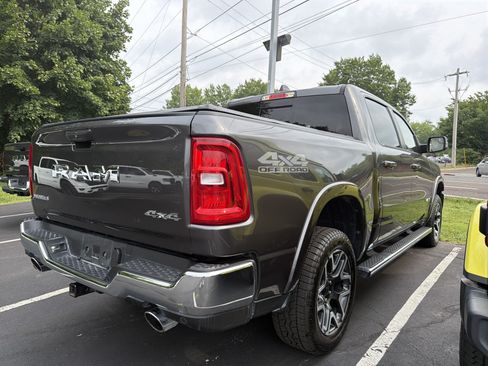 Certified 2025 RAM 1500 Laramie AWD/4WD image 7