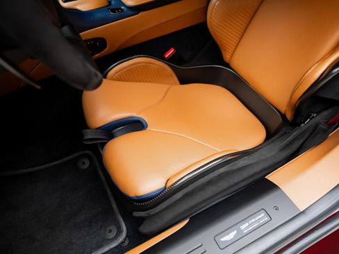 Used 2023 Aston Martin DBS Coupe RWD image 66