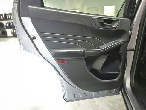 Used 2023 Ford Escape Active image 28