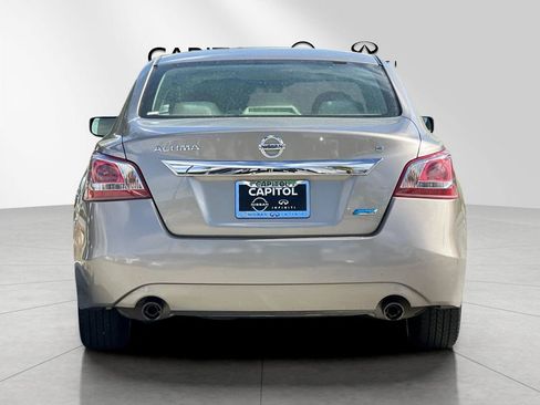Used 2013 Nissan Altima 2.5 S image 4