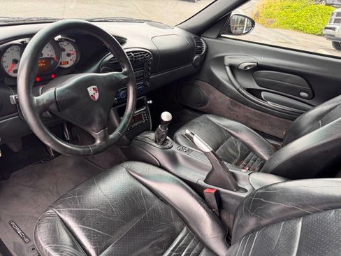 Used 2001 Porsche Boxster RWD image 15