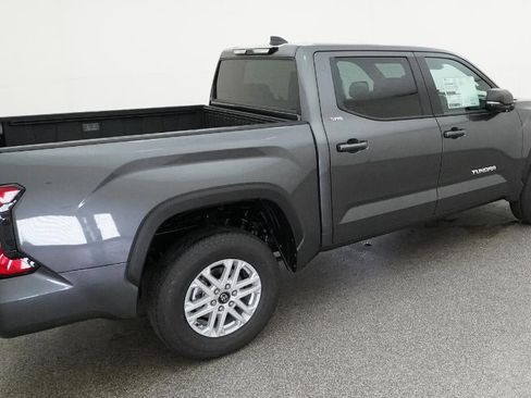 New 2026 Toyota Tundra SR5 image 9