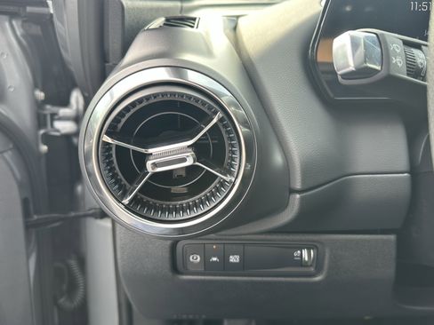 New 2026 Chevrolet Equinox EV LT image 26