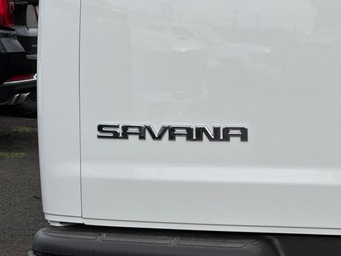 New 2025 GMC Savana 2500 3D Cargo Van w/ Driver Convenience Package image 28