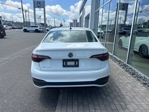 Used 2024 Volkswagen Jetta S FWD image 4