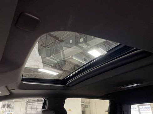 Used 2019 GMC Sierra 1500 Denali w/ Denali Ultimate Package image 22