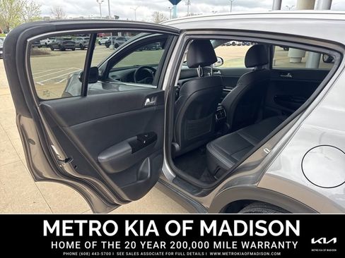 Used 2018 Kia Sportage EX AWD/4WD image 24