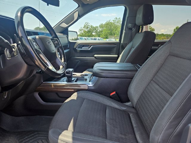 Used 2024 Chevrolet Silverado 1500 LT Trail Boss w/ Protection Package AWD/4WD image 9