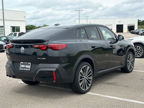New 2026 BMW X2 xDrive28i w/ Technology Package AWD/4WD image 37