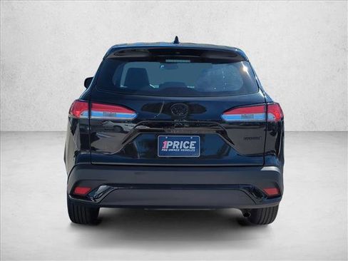 Used 2024 Toyota Corolla Cross S image 6