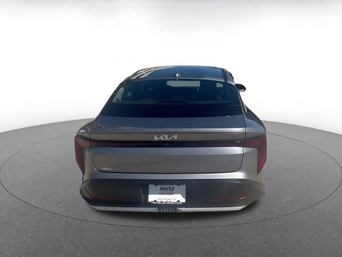 Used 2025 Kia K4 LXS image 12
