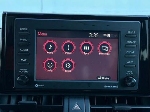 Used 2020 Toyota RAV4 LE image 22