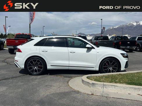 Used 2021 Audi Q8 Prestige w/ Prestige Package AWD/4WD image 4