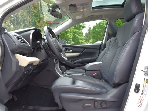 Used 2019 Subaru Ascent Limited AWD/4WD image 44