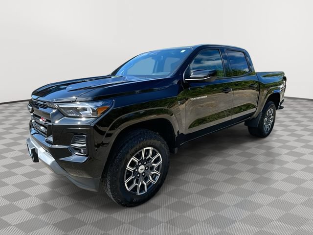 Used 2024 Chevrolet Colorado Z71 w/ Z71 Convenience Package 2 AWD/4WD image 1