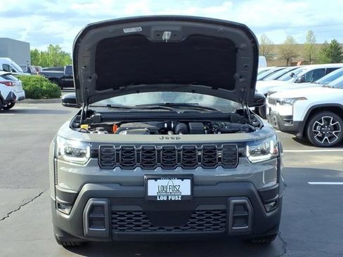 New 2026 Jeep Cherokee Laredo AWD/4WD image 21