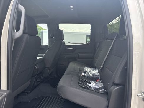 New 2026 Chevrolet Silverado 1500 Custom Trail Boss AWD/4WD image 24