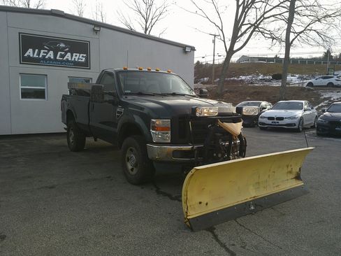 Used 2010 Ford F350 XL image 3