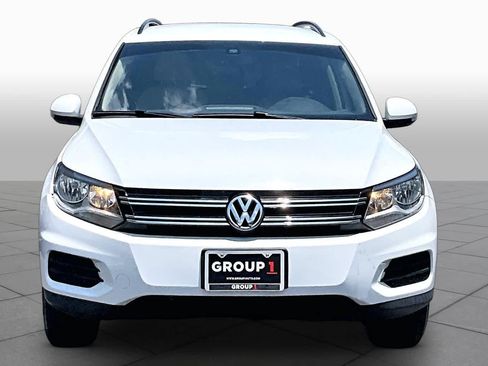 Used 2017 Volkswagen Tiguan S AWD/4WD image 4