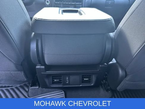 Used 2025 Chevrolet Silverado 2500 Custom w/ Custom Value Package AWD/4WD image 21