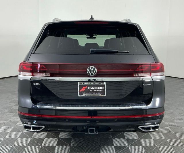 Used 2024 Volkswagen Atlas SEL Premium R-Line AWD/4WD image 6