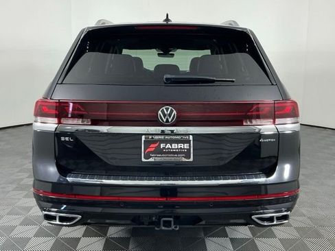Used 2024 Volkswagen Atlas SEL Premium R-Line AWD/4WD image 6