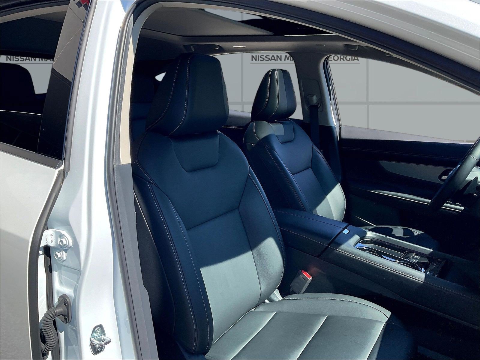 Certified 2025 Nissan Murano SL AWD/4WD image 31