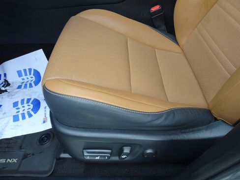 Used 2019 Lexus NX 300 AWD image 9