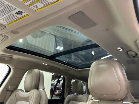 Used 2020 Lincoln Aviator Reserve w/ Equipment Group 202A AWD/4WD image 21