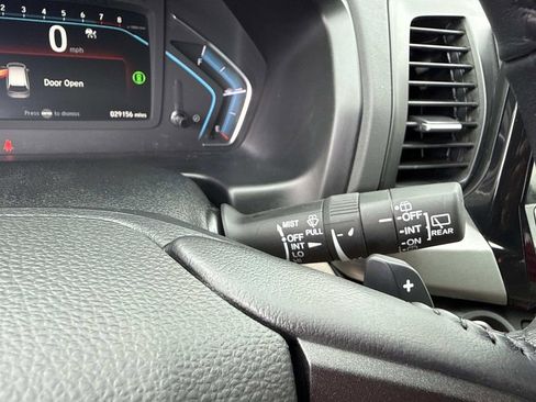 Used 2024 Honda Odyssey EX-L image 40