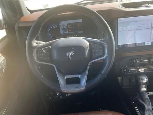 Used 2024 Ford Bronco Outer Banks image 5