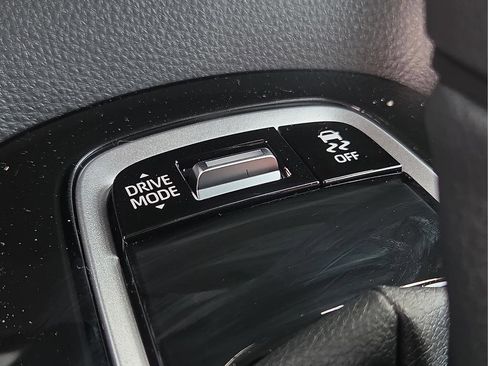New 2026 Toyota Corolla SE FWD image 21