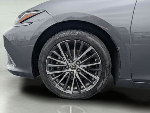 Used 2023 Lexus ES 350 w/ Premium Package FWD image 28