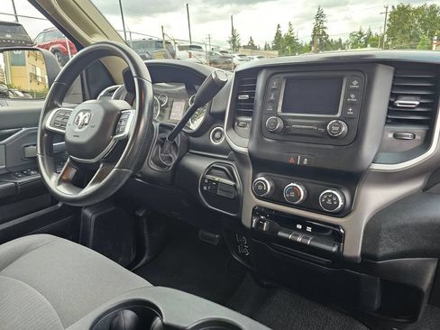Used 2020 RAM 2500 Big Horn AWD/4WD image 12