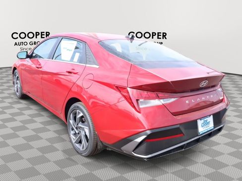 New 2026 Hyundai Elantra Limited image 7