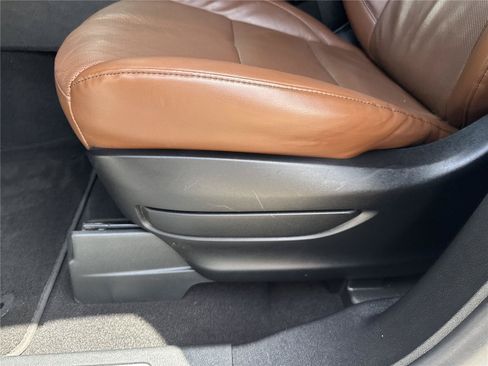 Used 2022 Lincoln Aviator Reserve RWD image 14