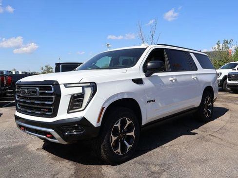 New 2026 GMC Yukon XL AT4 w/ AT4 Premium Plus Package AWD/4WD image 3